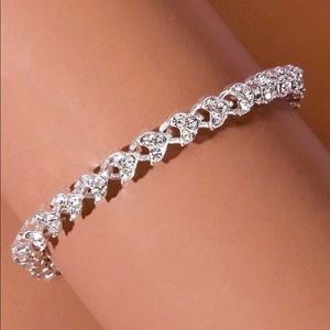 ๐ NEW Rhinestone glamorous Silver tone Bracelets